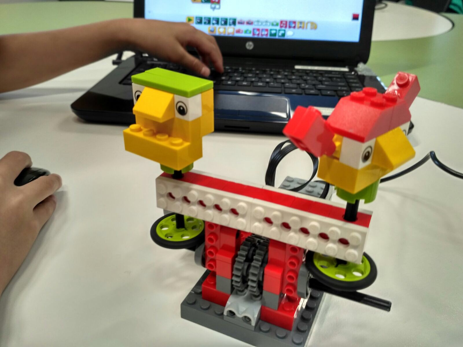 Aeroplane Engineering – Junior Robotics